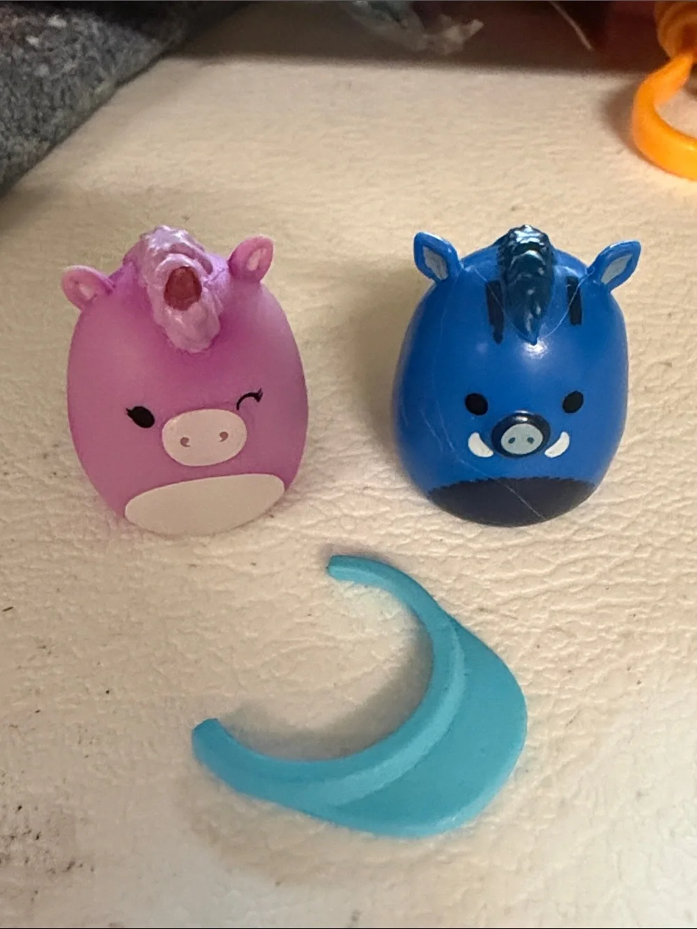 Lot of 11 small 1” collectible Squishmallows squish-a-longs & blue sun visor